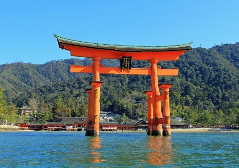 Istukushima Shrine O-Torii Gate